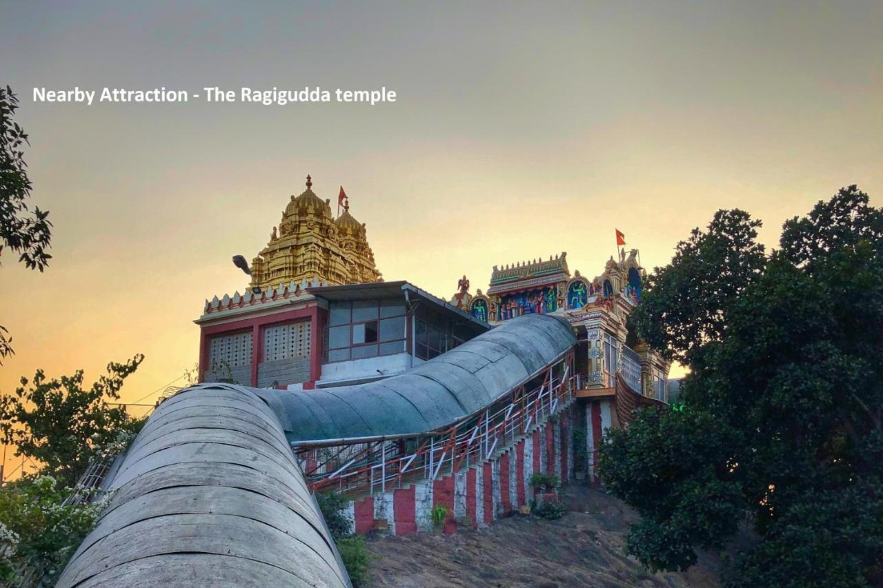 Oyo 10478 Raj Residency Hotel Bangalore Luaran gambar