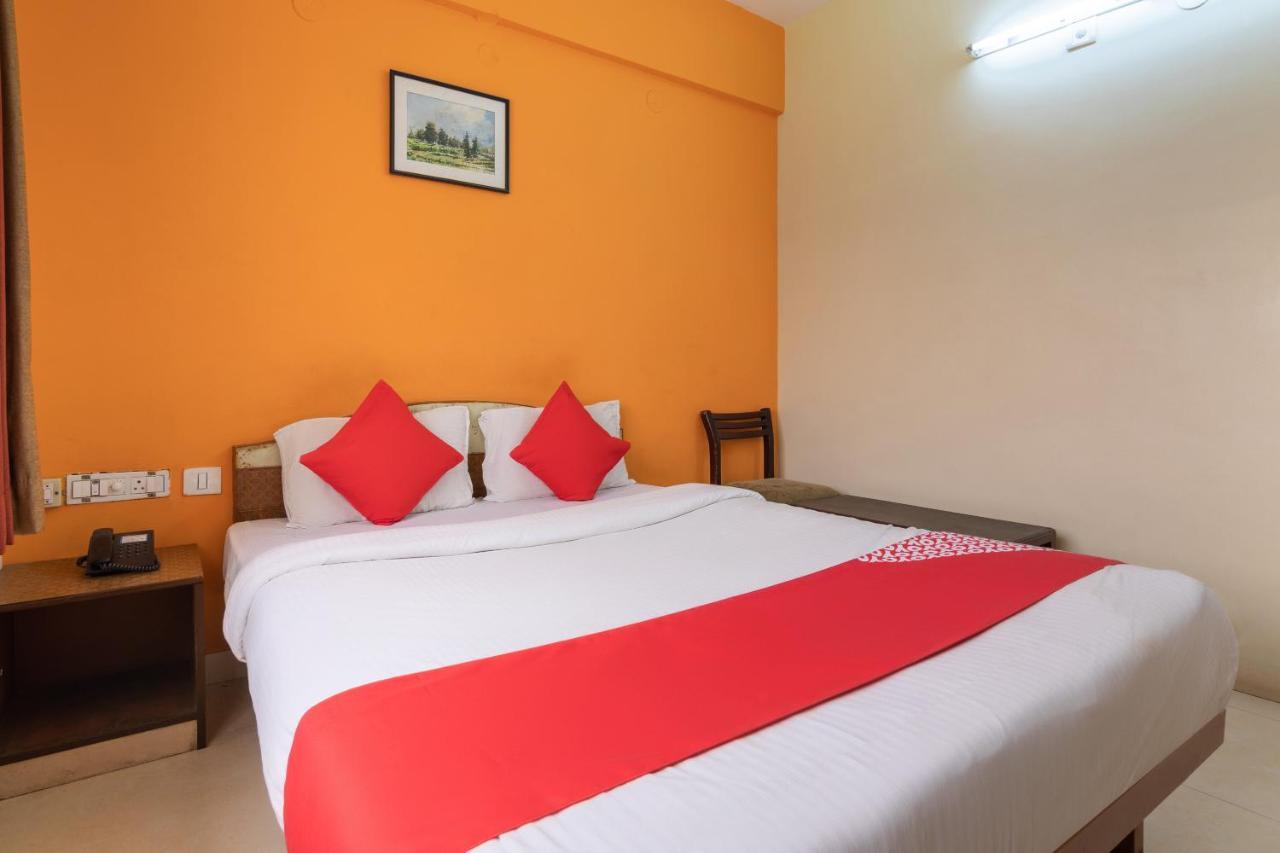 Oyo 10478 Raj Residency Hotel Bangalore Luaran gambar