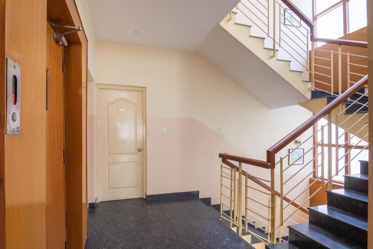 Oyo 10478 Raj Residency Hotel Bangalore Luaran gambar